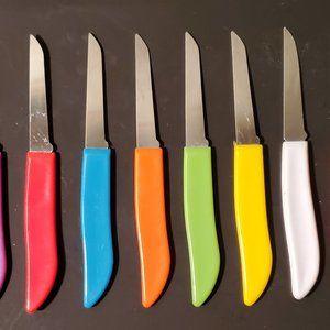 ﻿8 Paring Knives Various Colors Stainless 6 in